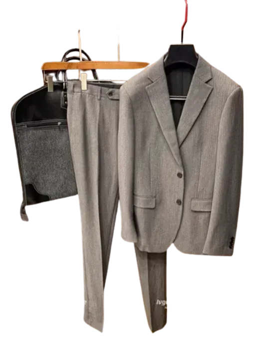 Louis Vuitton Costume (20+ Styles)