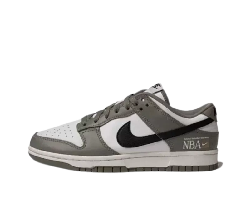 Nike Dunks (25 Colorways)