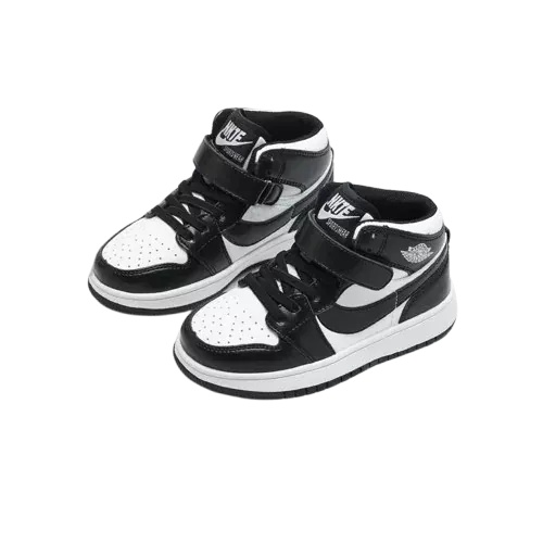 Junior Jordan 1’s