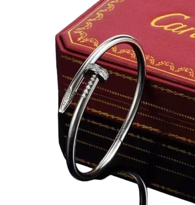 Juste Un Clou Bracelets