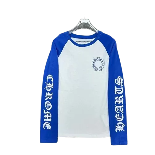 long-sleeved T-shirt